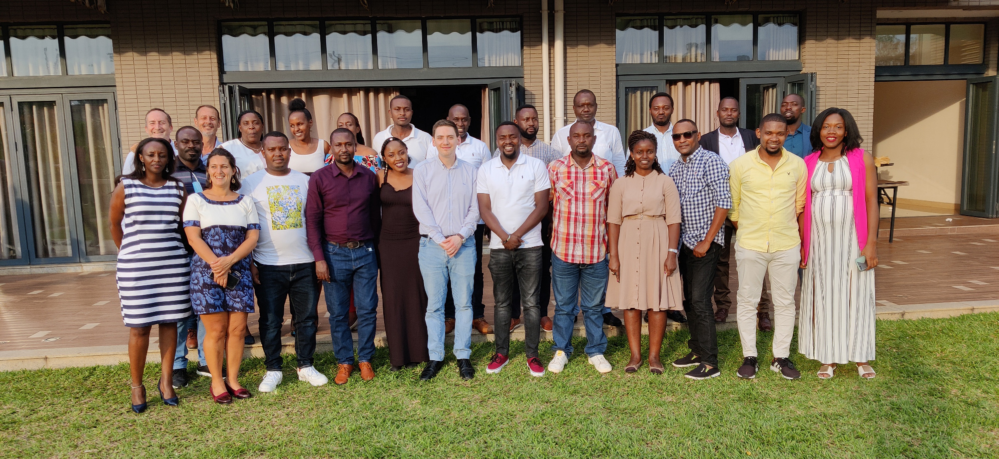 SG Rwanda Team - Distribution